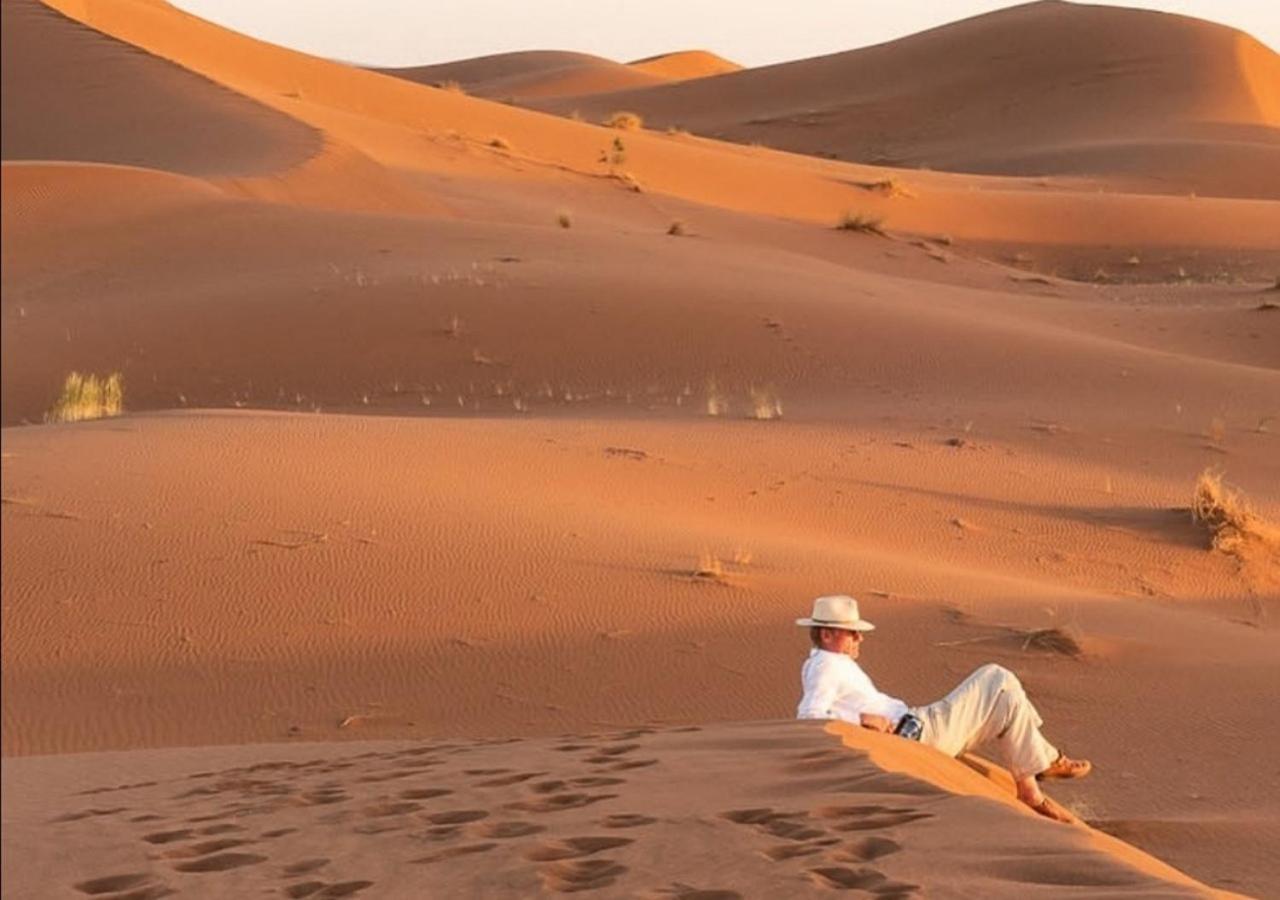 Amazing Luxury Camp Hotel Merzouga Quarto foto
