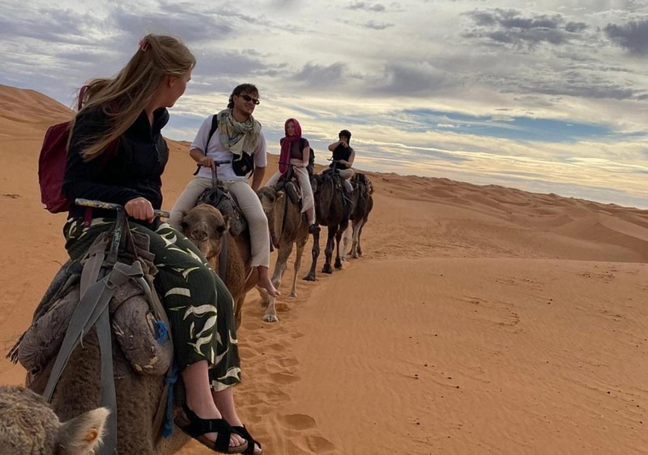 Amazing Luxury Camp Hotel Merzouga Exterior foto