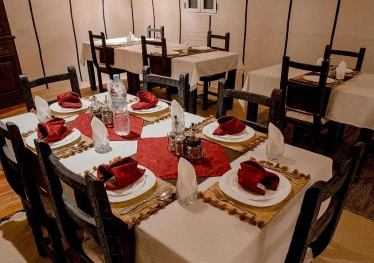 Amazing Luxury Camp Hotel Merzouga Exterior foto