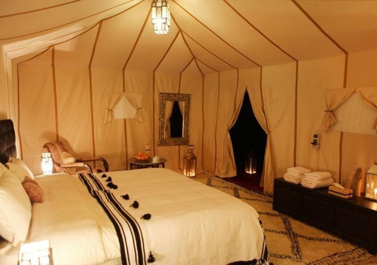 Amazing Luxury Camp Hotel Merzouga Exterior foto