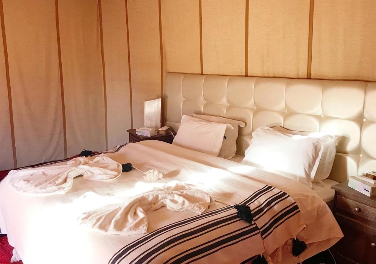 Amazing Luxury Camp Hotel Merzouga Exterior foto